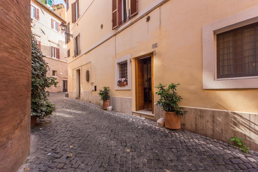 Leonetto Rome